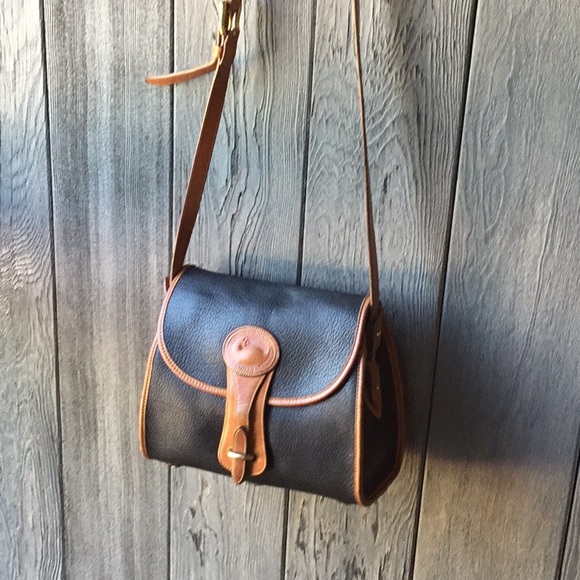 EUC Dooney & Bourke Handbag - Picture 8 of 10